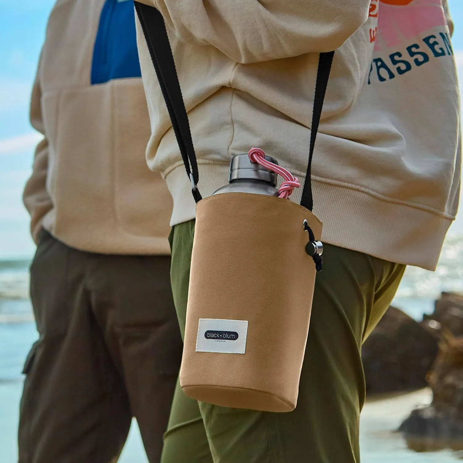 BLACK   BLUM Insulated Bottle Bag - For Adults and Kids - Made with Recycled PET and BPA Free - Bottle Bag for On The Go, Clay