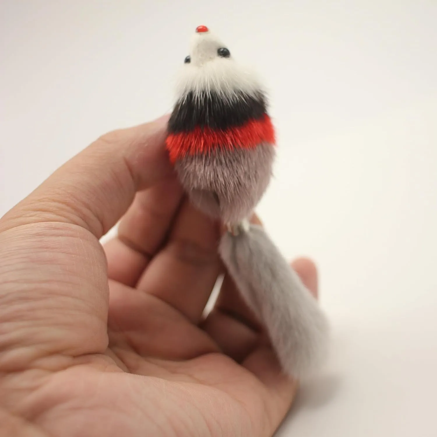 Fosrion Real Mink Fur Cat Hunt Bites Toy with Three Section Retractable Carbon Fiber Rod(3 Mink Fur Mouse, Only Tail)