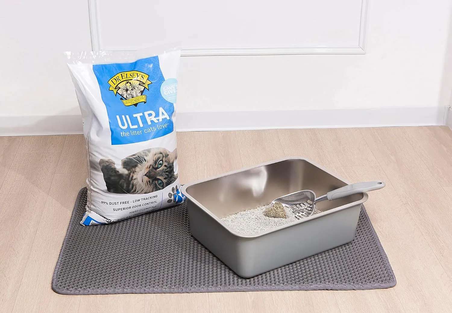 Stainless Steel Cat Litter Box for Kitten, 17.5" x 13.5" x 6" Non Slip Metal Small Cat Litter Tray, Open Litter Pan for Kitty, Rabbits, Non Stick, Never Absorbs Odors, Easy to Clean, Grey